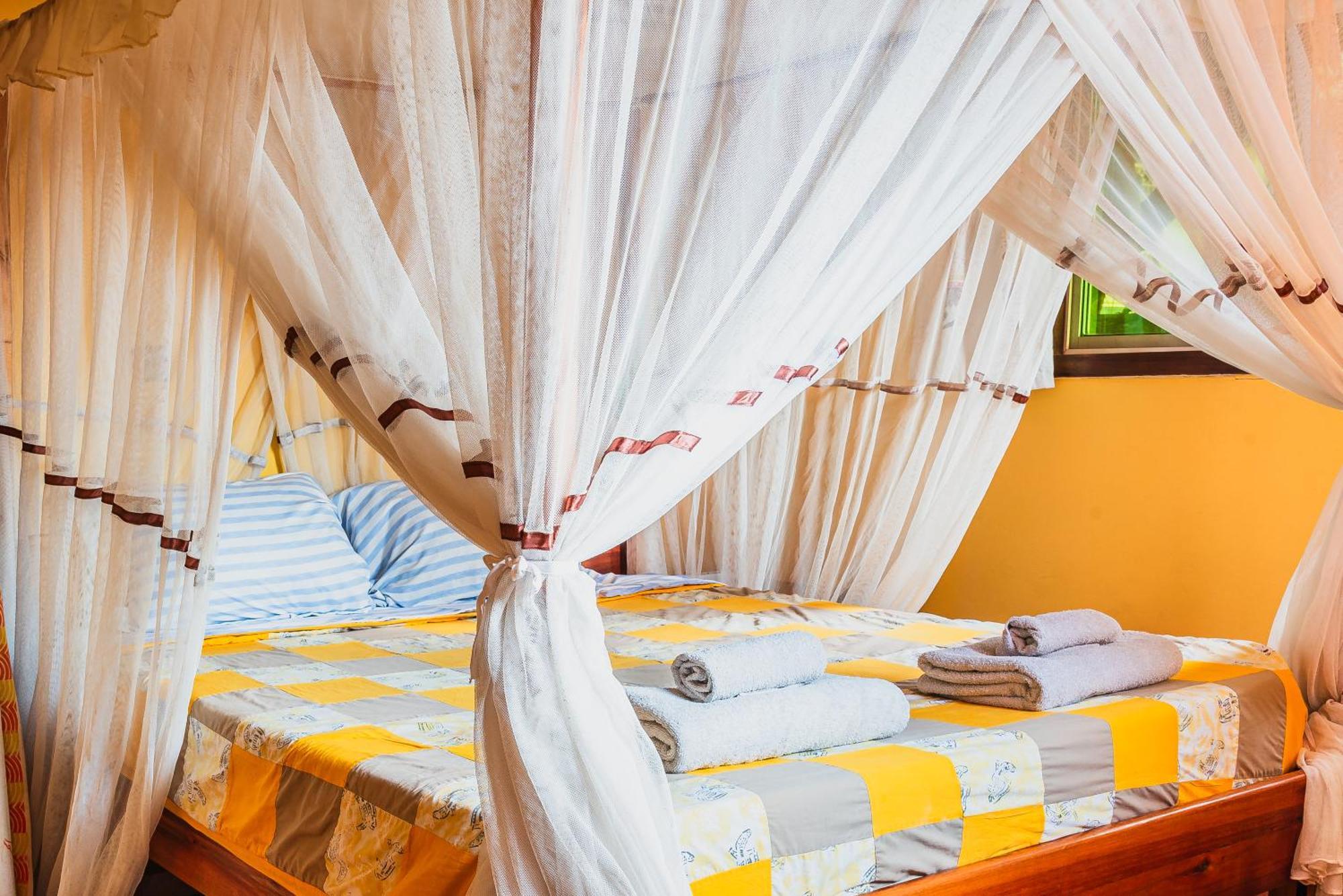 Aparthotel Jardin Tropical Bujumbura Luaran gambar