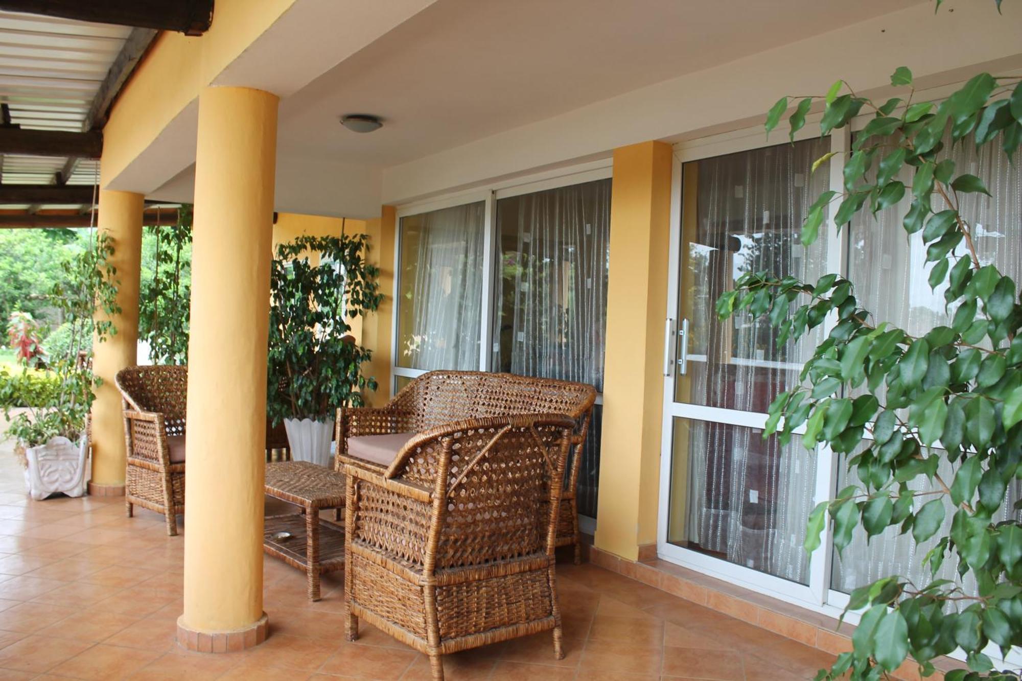 Aparthotel Jardin Tropical Bujumbura Luaran gambar