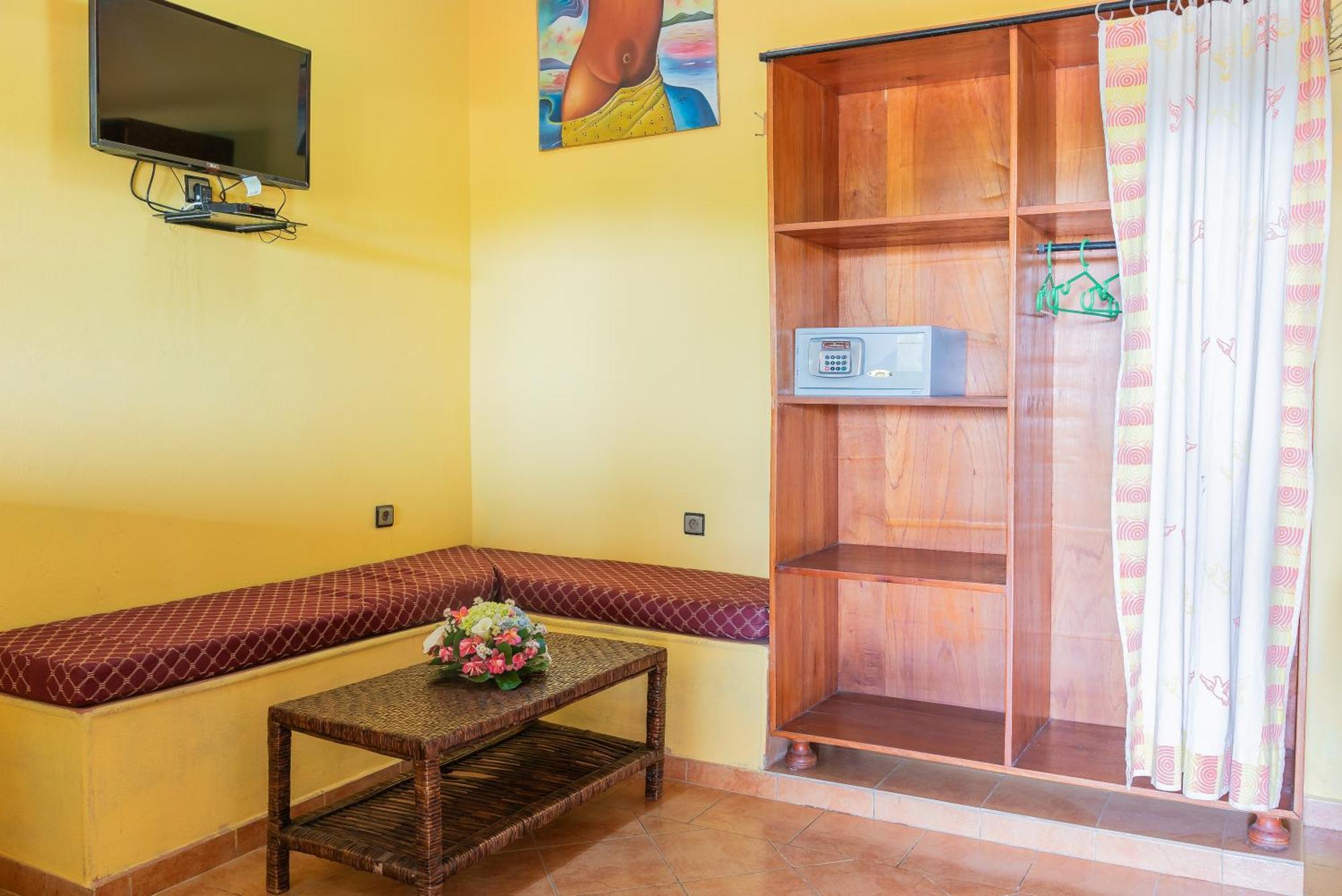 Aparthotel Jardin Tropical Bujumbura Luaran gambar
