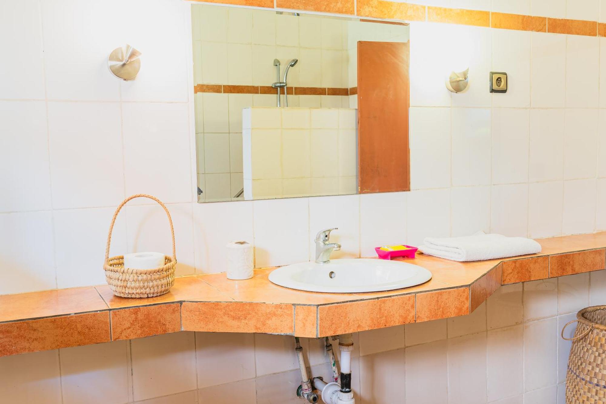 Aparthotel Jardin Tropical Bujumbura Luaran gambar